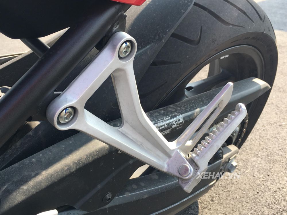 Chiêm ngưỡng vẻ đẹp của mô tô thể thao Honda CBR650F 2017
