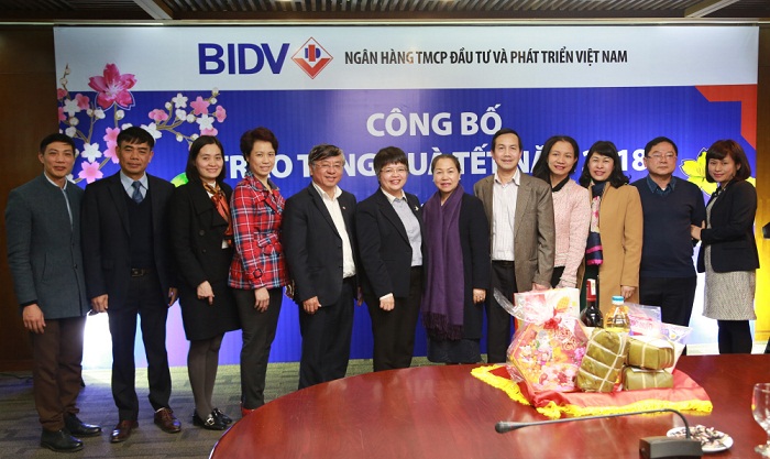 Ngân hàng BIDV dành trên 12 tỷ đồng tặng quà Tết tới người nghèo