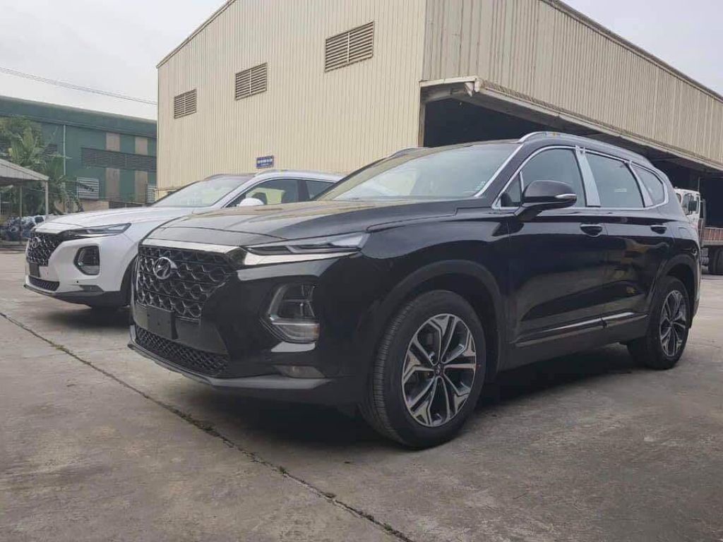 Hyundai Santa Fe 2019 ồ ạt về đại lý, chờ ngày ra mắt tại Việt Nam
