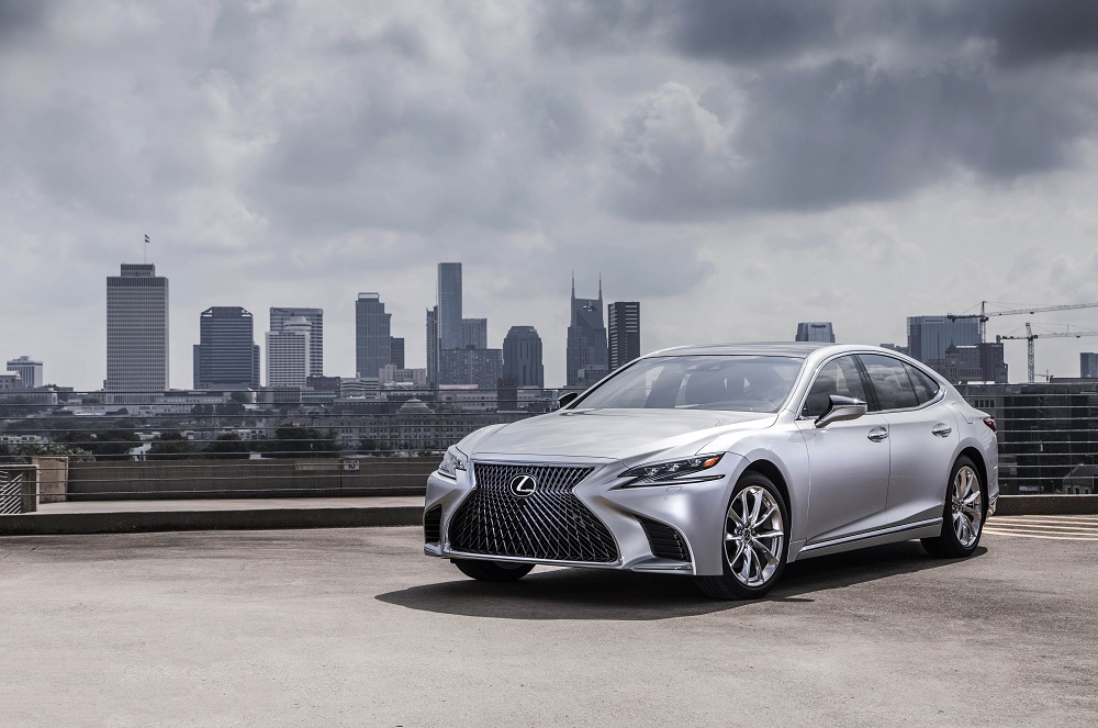 Giới thiệu tới khách hàng Việt Lexus LS 500 và LS 500h 2019 hoàn toàn mới