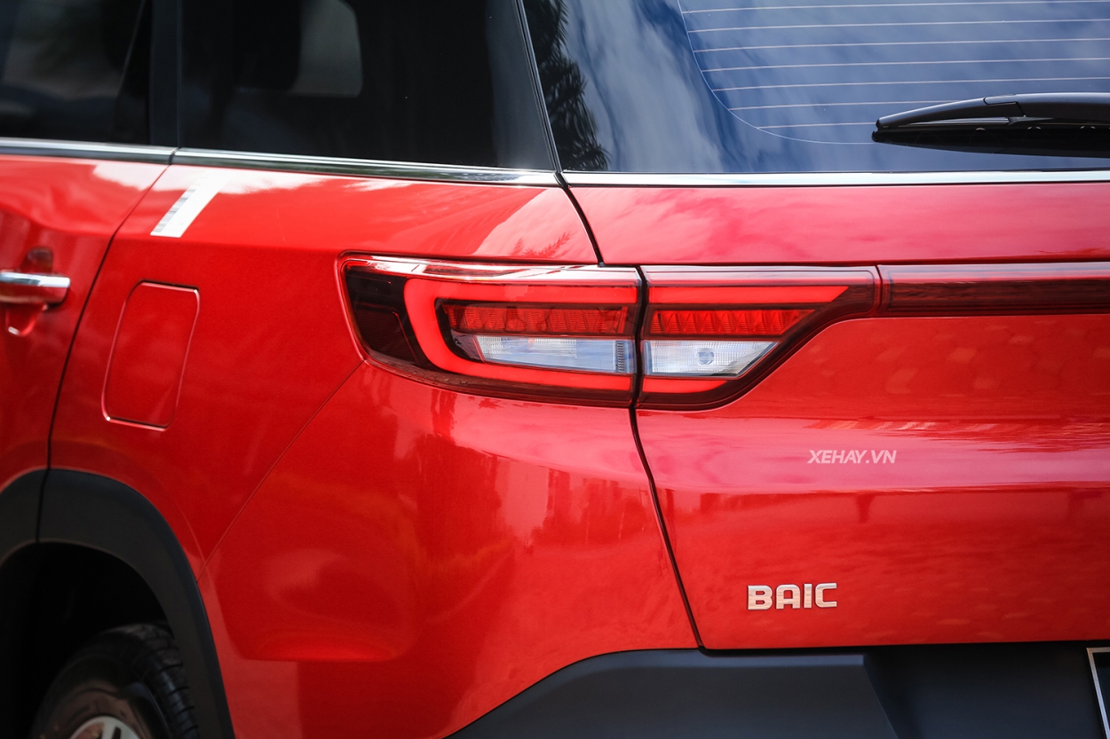 [ĐÁNH GIÁ XE] Baic Q7 - Có đáng để 