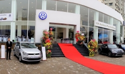 Volkswagen Phạm Văn Đồng tri ân khách hàng nhân kỉ niệm 1 năm thành lập