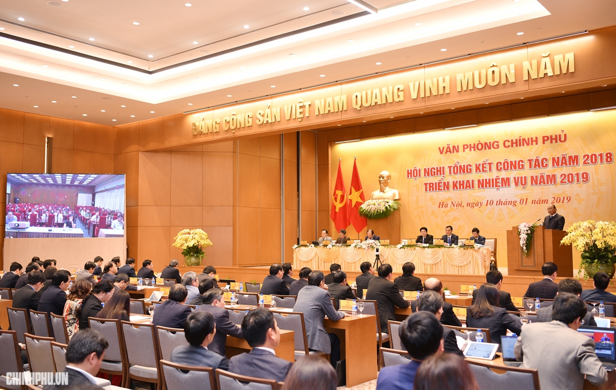 Thủ tướng yêu cầu VPCP cần chủ động hơn nữa trong nắm bắt tình hình thực tiễn cuộc sống, các vấn đề nóng, nhạy cảm.