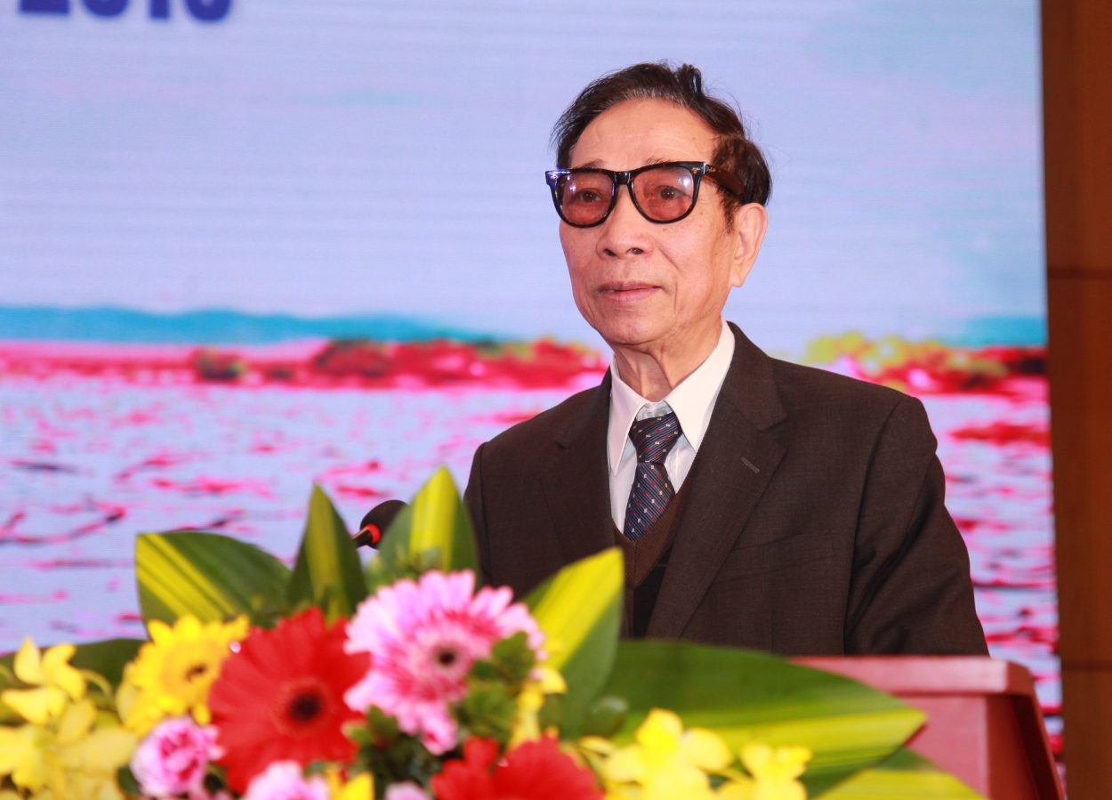 Ông Hồ Ngọc Hải – Chủ tịch Hội Nước sạch và Môi trường Việt Nam phát biểu tại Lễ trao giải