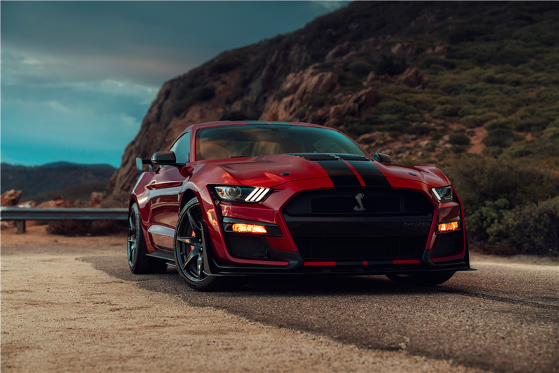 Ford Mustang Shelby GT500 2020 đầu tiên được bán có giá 25,5 tỷ VNĐ