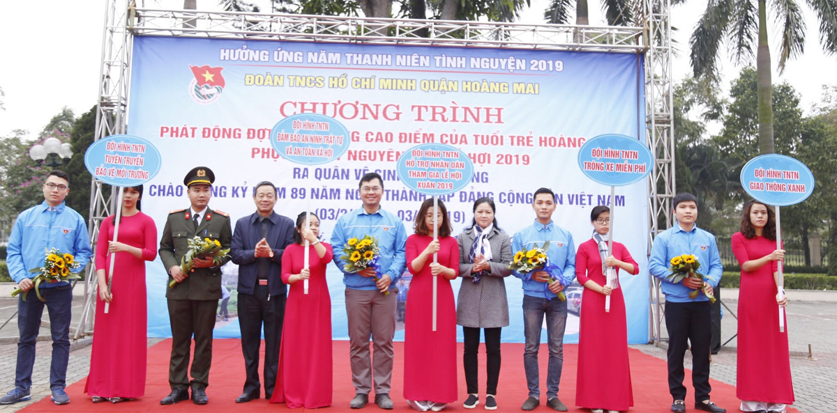 Chương trình phát động thi đua cao điểm của tuổi trẻ quận Hoàng Mai