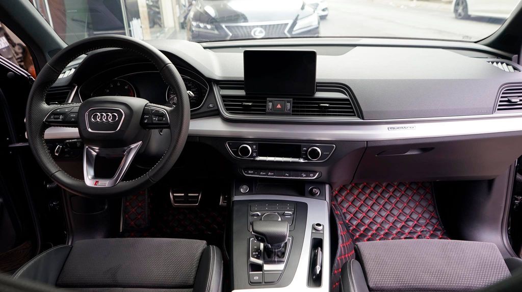 Chạy 1 năm với 16.000 km, chủ nhân Audi Q5 độ S-line 
