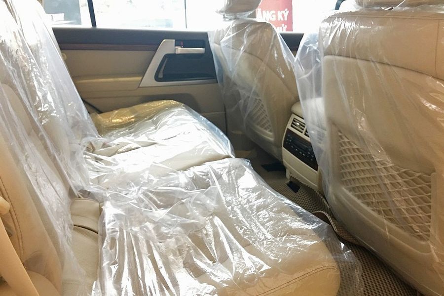 Toyota Land Cruiser 2019 chính hãng tại Việt Nam có giá tăng gần 350 triệu đồng