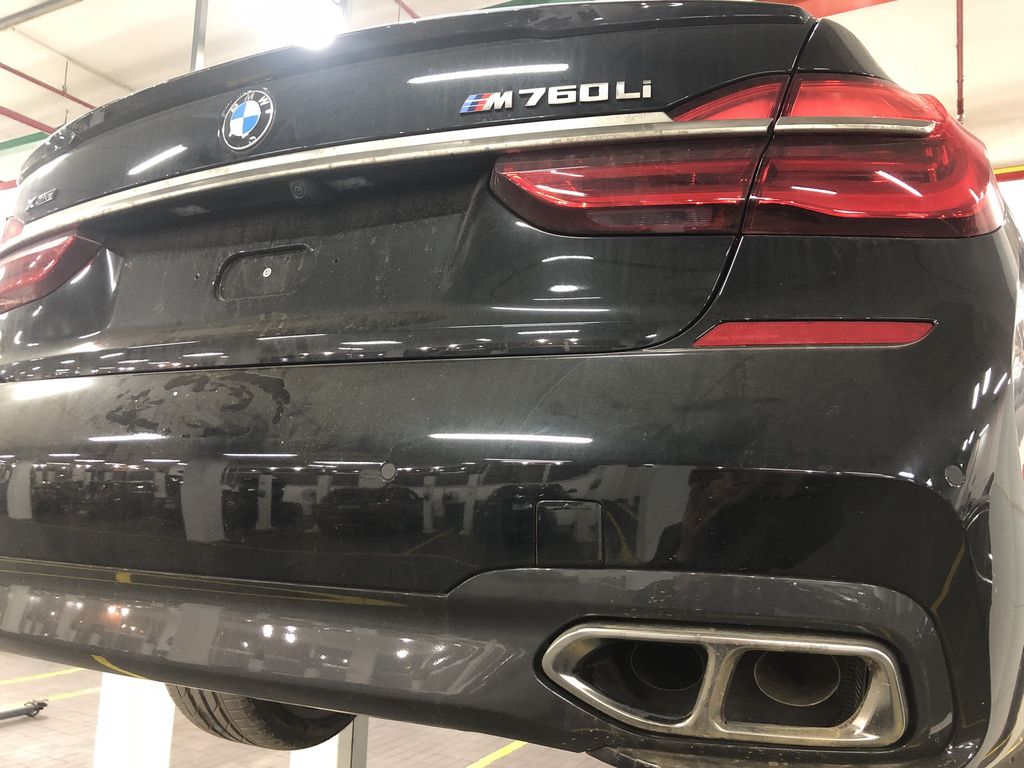 Logo M-performance 760Li... 
