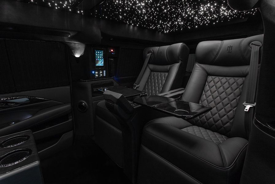 Cadillac Escalade Viceroy dài gần 7 mét với khoang nội thất cực đẳng cấp của nhà độ Lexani
