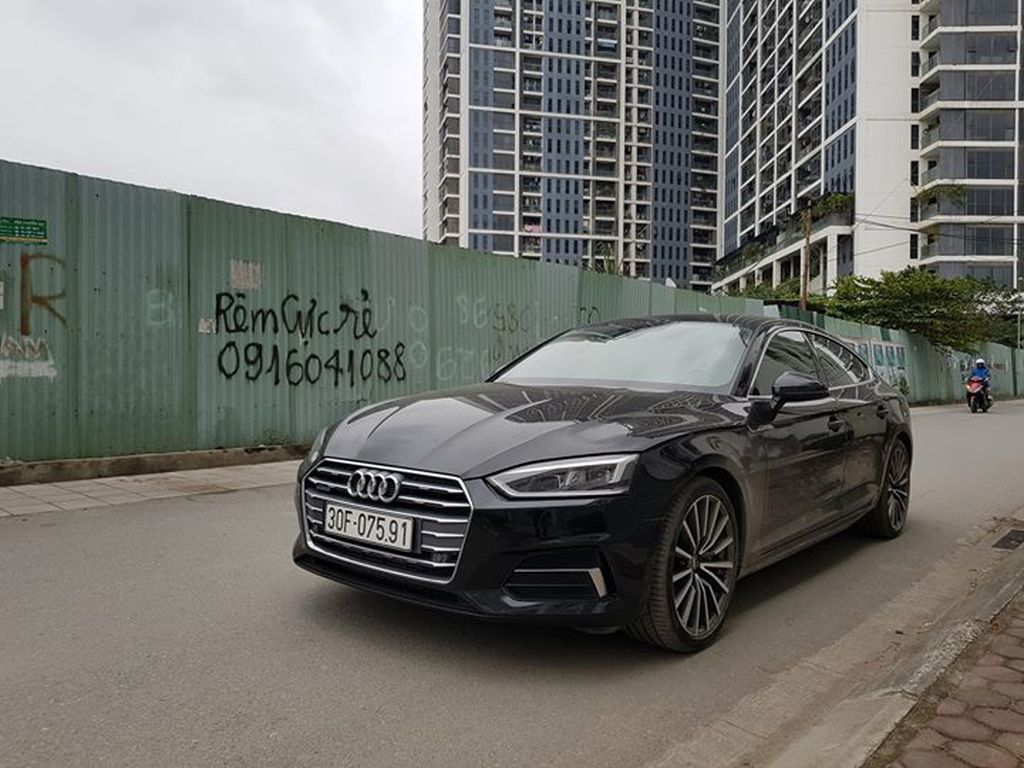 Chạy 20.000 km, Audi A5 Sportback phiên bản APEC vẫn được rao bán giá 2,3 tỷ đồng