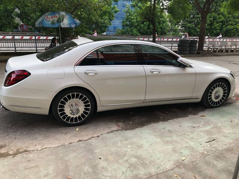 Mercedes-Benz S450L được chủ thay