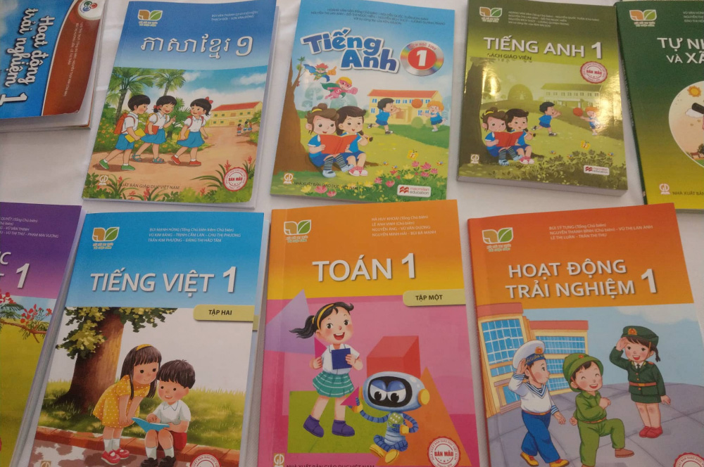 Hoàn thành công bố giá sách giáo khoa lớp 1 mới trước ngày 15/2/2020