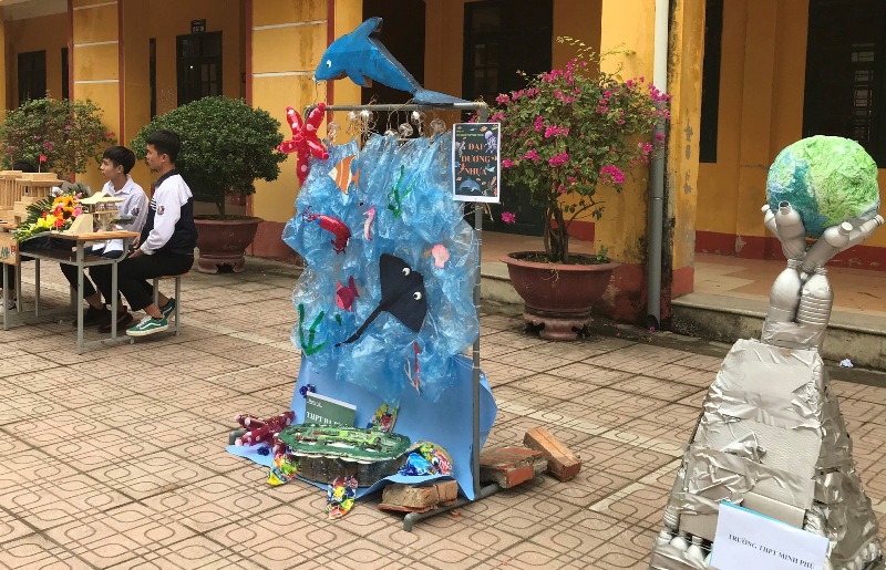 Mô hình tái chế từ nhựa của tuổi trẻ huyện Sóc Sơn