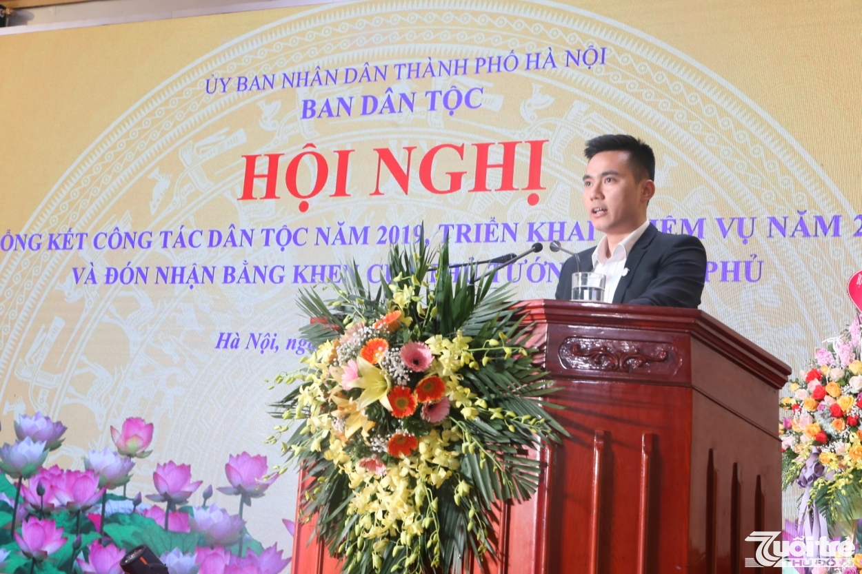 Đồng chí Lý Duy Xuân, Phó Bí Thành đoàn Hà Nội phát biểu tại Hội nghị
