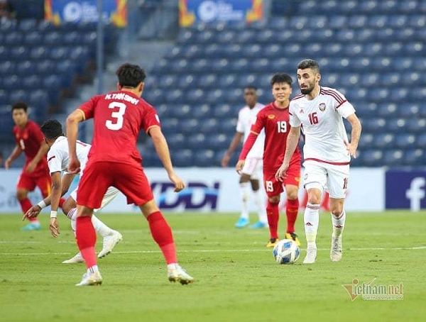 Bỏ lỡ nhiều cơ hội, U23 Việt Nam hòa đáng tiếc trước U23 UAE