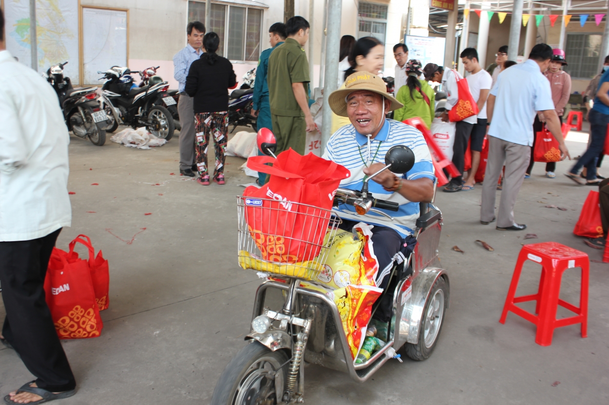 Vedan Việt Nam tặng 1.000 phần quà Tết tới người nghèo tỉnh Đồng Nai