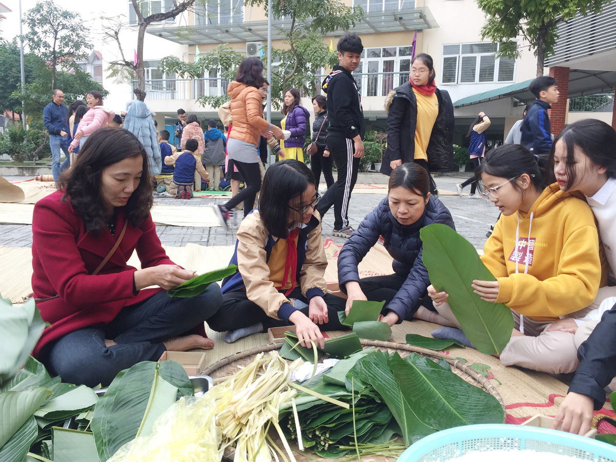 Và chương trình được mong chờ nhất - Lễ hội gói bánh chưng