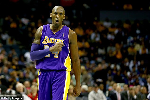 Huyền thoại bóng rổ Kobe Bryant và con gái qua đời sau vụ rơi máy bay trực thăng