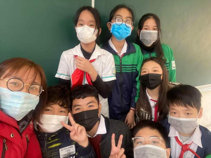 các em học sinh trường THCS Nguyễn Tri Phương (quận Ba Đình) chủ động phòng chống dịch bệnh do virus corona