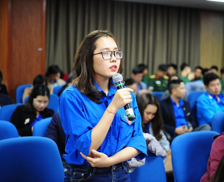 Đại biểu chia sẻ tại diễn đàn Tuổi trẻ Việt Nam sắt son niềm tin với Đảng