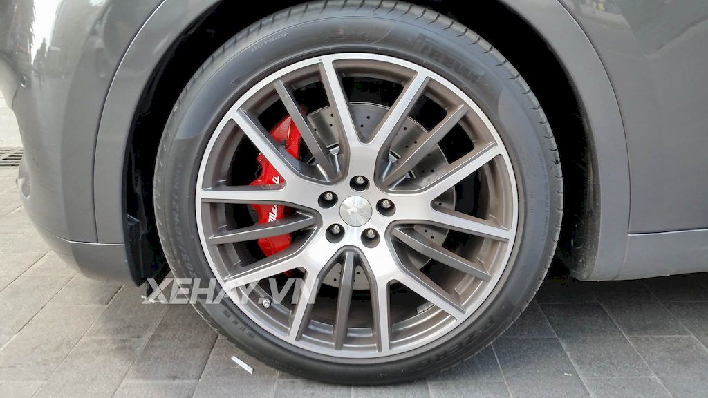 [ĐÁNH GIÁ XE] Maserati Levante 2017 - không quá nhiều công nghệ nhưng vẫn hút khách