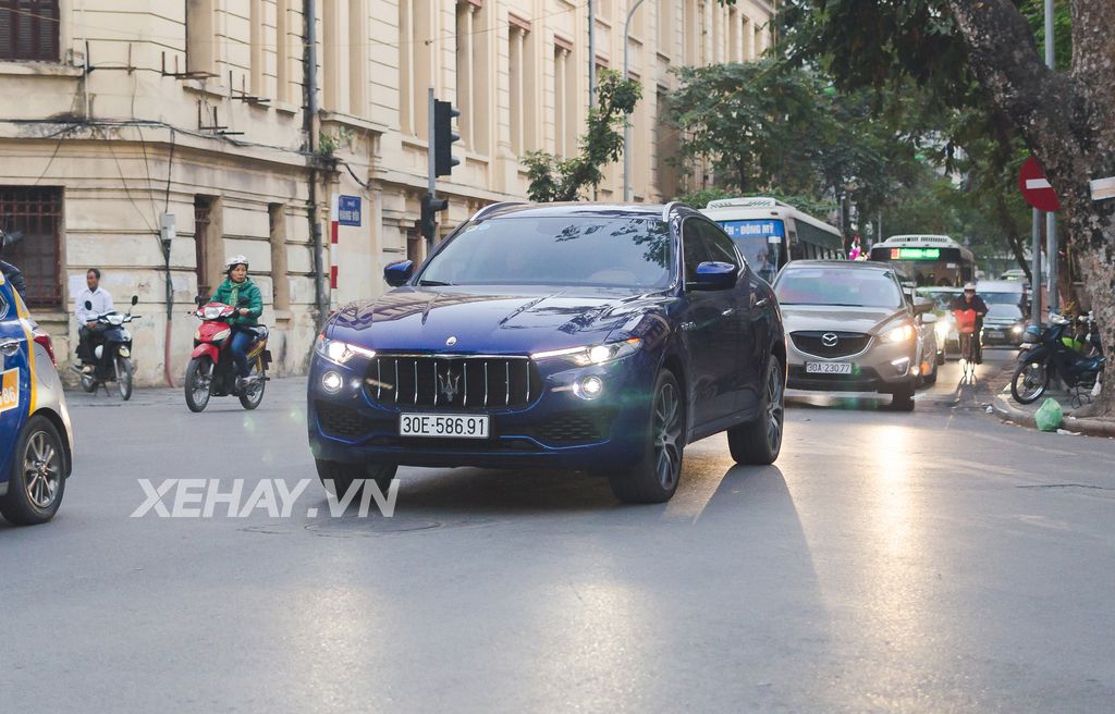 [ĐÁNH GIÁ XE] Maserati Levante 2017 - không quá nhiều công nghệ nhưng vẫn hút khách