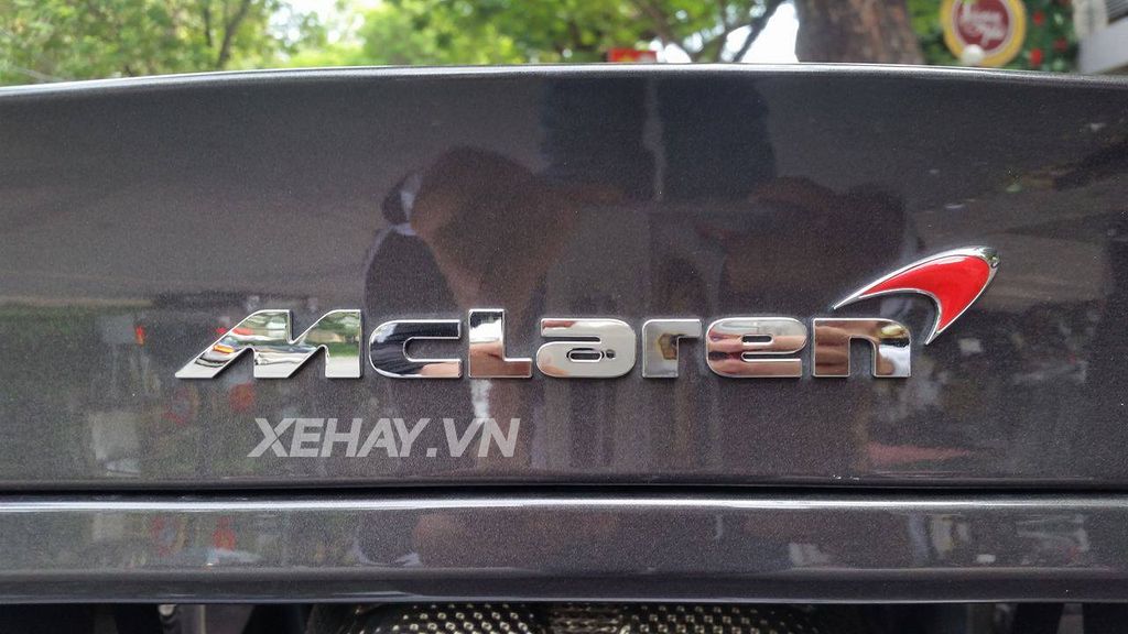 McLaren 570S vàng cam rực rỡ 