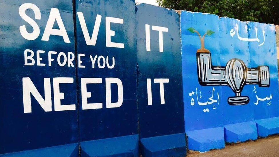 Baghdad: Tường bê tông lạnh lẽo biến thành tranh vẽ đầy màu sắc