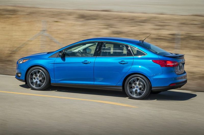 [ĐÁNH GIÁ XE] Ford Focus 2017 - chiếc xe nhỏ gọn kinh tế nhưng chất lượng