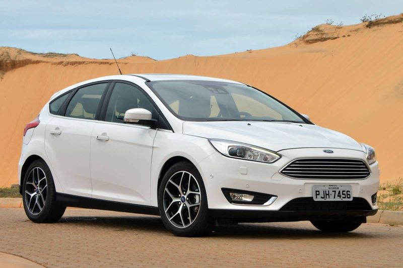 [ĐÁNH GIÁ XE] Ford Focus 2017 - chiếc xe nhỏ gọn kinh tế nhưng chất lượng