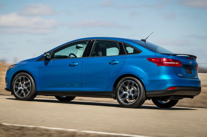 [ĐÁNH GIÁ XE] Ford Focus 2017 - chiếc xe nhỏ gọn kinh tế nhưng chất lượng