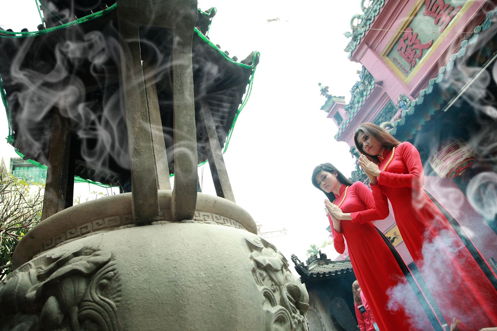 Những điều chúng ta dễ phạm phải khi đi lễ đền chùa ngày đầu năm