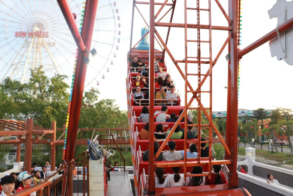 Tưng bừng trẩy hội xuân tại Asia Park