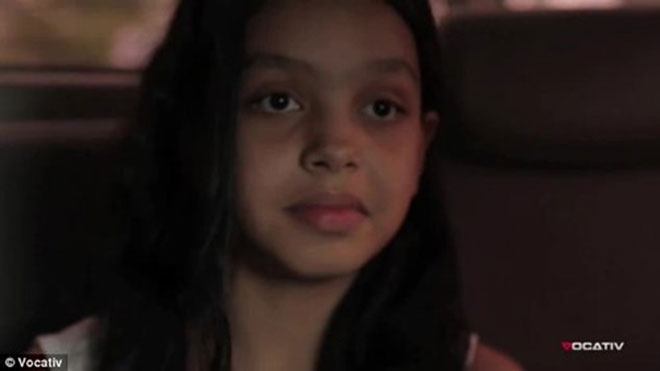 Kỳ lạ cô bé chữa được bách bệnh bằng cách chạm tay vào người bệnh