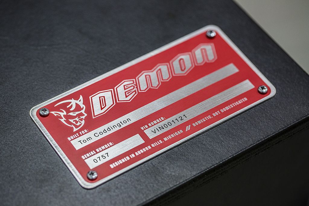 Dodge Challenger SRT Demon có thể mạnh tới 757 mã lực