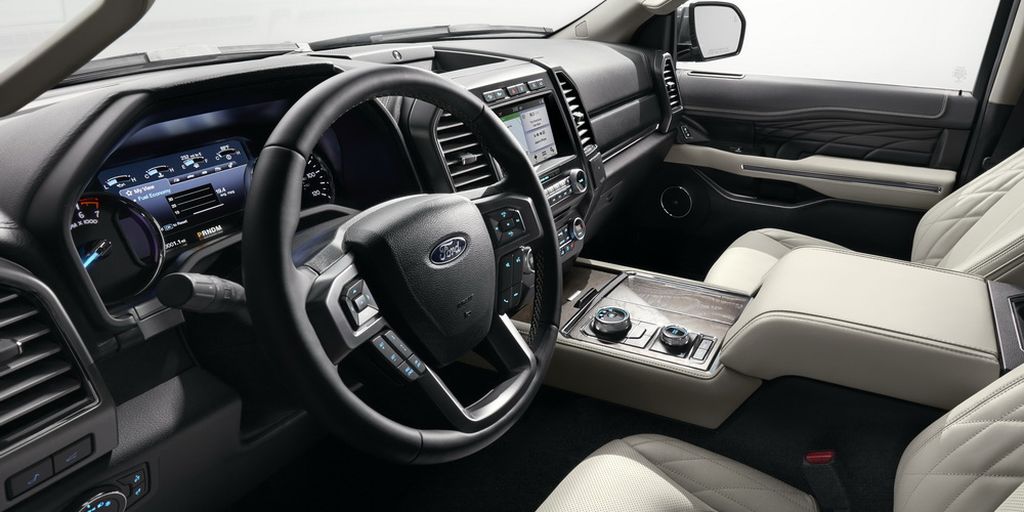 Ford Expedition 2018 thực sự là một cuộc cách mạng so với phiên bản cũ