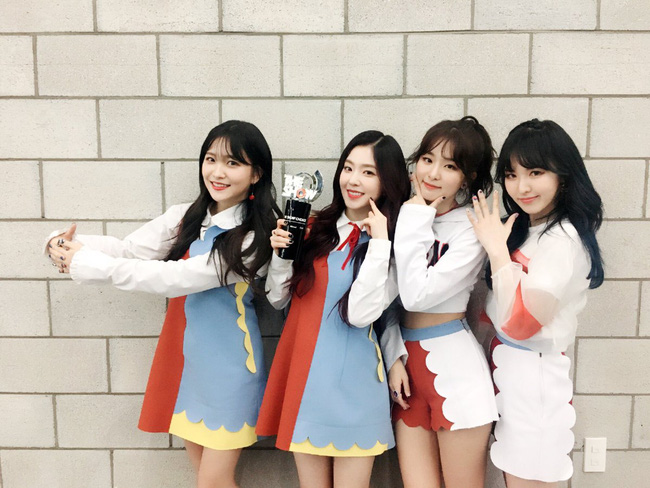 Dàn gái xinh Red Velvet sẽ là khách mời