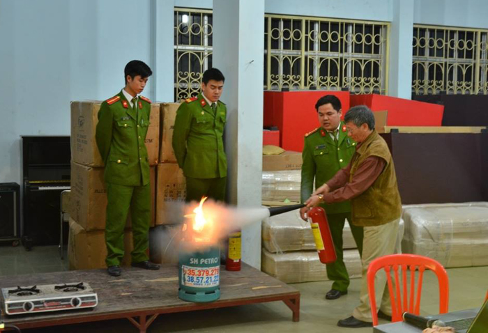 Cháy liên tục xảy ra nhưng dân vẫn coi thường “giặc lửa”!