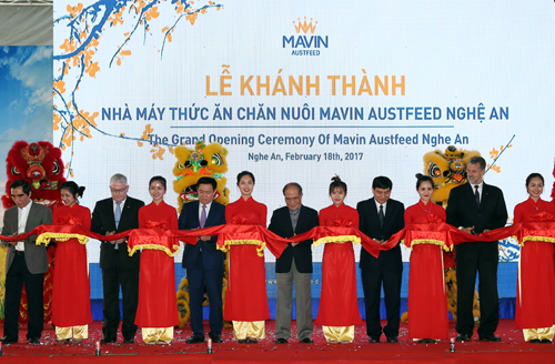 Phó Thủ tướng Vương Đình Huệ: Xây dựng Nam Đàn thành huyện nông thôn mới trong năm 2017