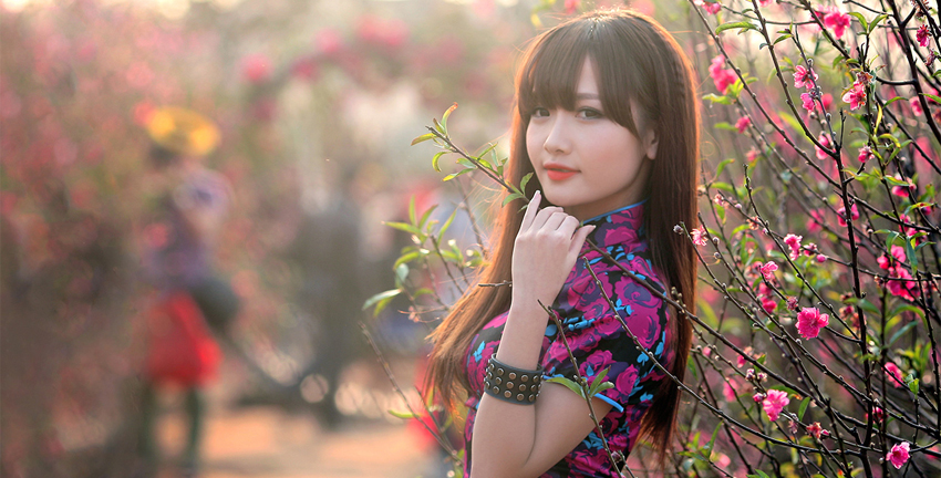 Bài 60: Phố phường thắm sắc hương xuân
