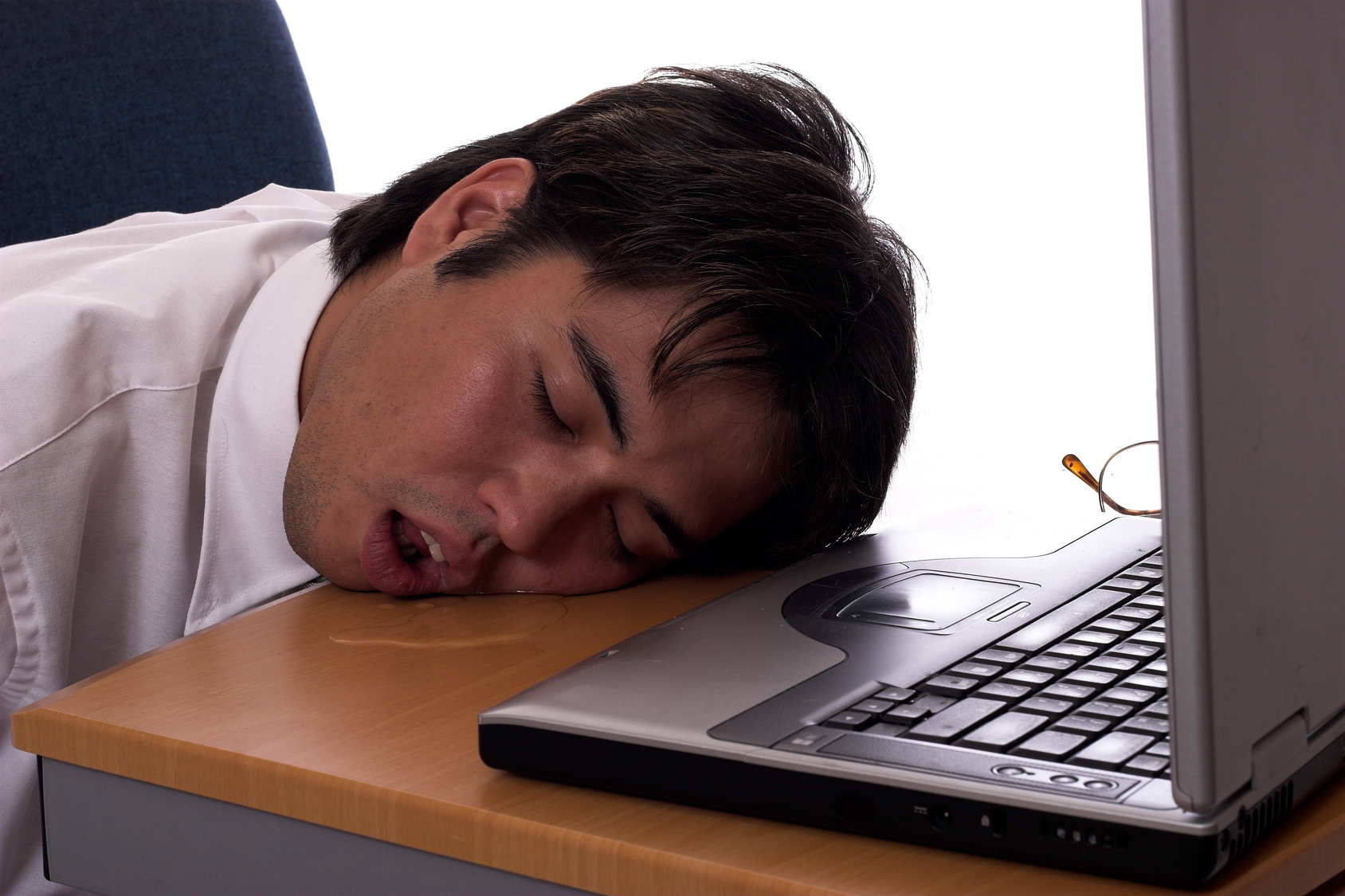 Cứ tưởng chảy nước miếng khi ngủ là chuyện bình thường, hóa ra ủ một đống bệnh