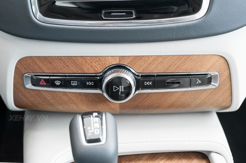 [ĐÁNH GIÁ XE] Volvo XC90 2017 - An toàn là sang trọng