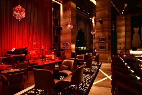 Độc đáo câu lạc bộ jazz 5 sao phong cách cổ điển thập niên 20