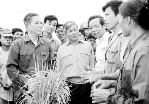 Ra mắt cuốn sách tập hợp các bài viết của Tổng Bí thư Nguyễn Văn Linh