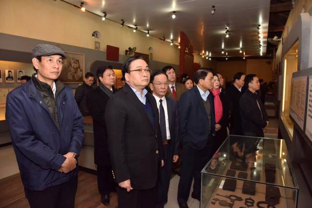 Lãnh đạo TP Hà Nôi thăm các di tích lịch sử tại Sơn La
