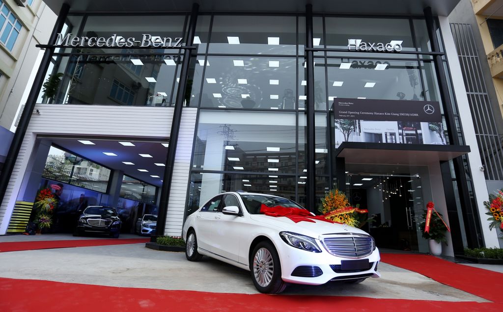 Mercedes-Benz Việt Nam khai trương đại lý mới- Haxaco Kim Giang tại Hà Nội