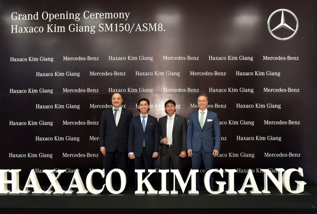 Mercedes-Benz Việt Nam khai trương đại lý mới- Haxaco Kim Giang tại Hà Nội