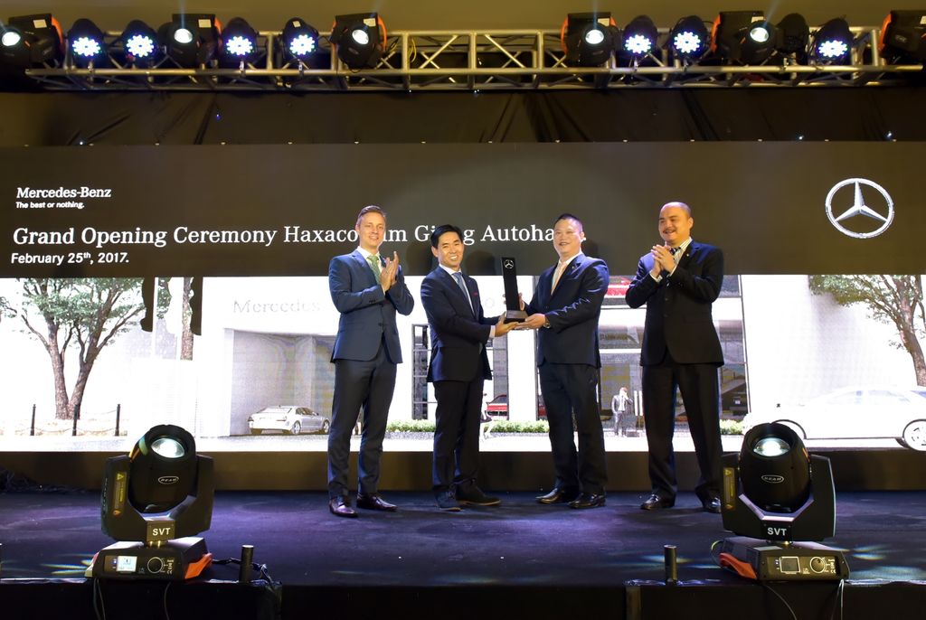 Mercedes-Benz Việt Nam khai trương đại lý mới- Haxaco Kim Giang tại Hà Nội
