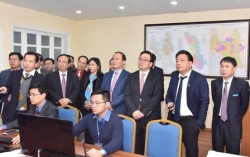 Bí thư Thành ủy Hoàng Trung Hải kiểm tra công tác phục vụ Tết tại Công ty Thoát nước Hà Nội